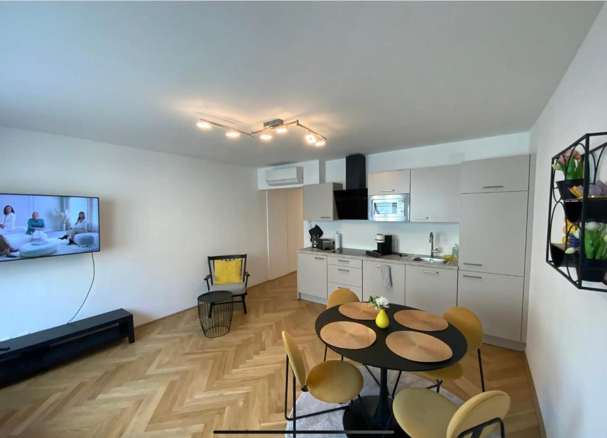 Freshly Renovated Apartment In Trendy Area L Hg21 Bécs Kültér fotó