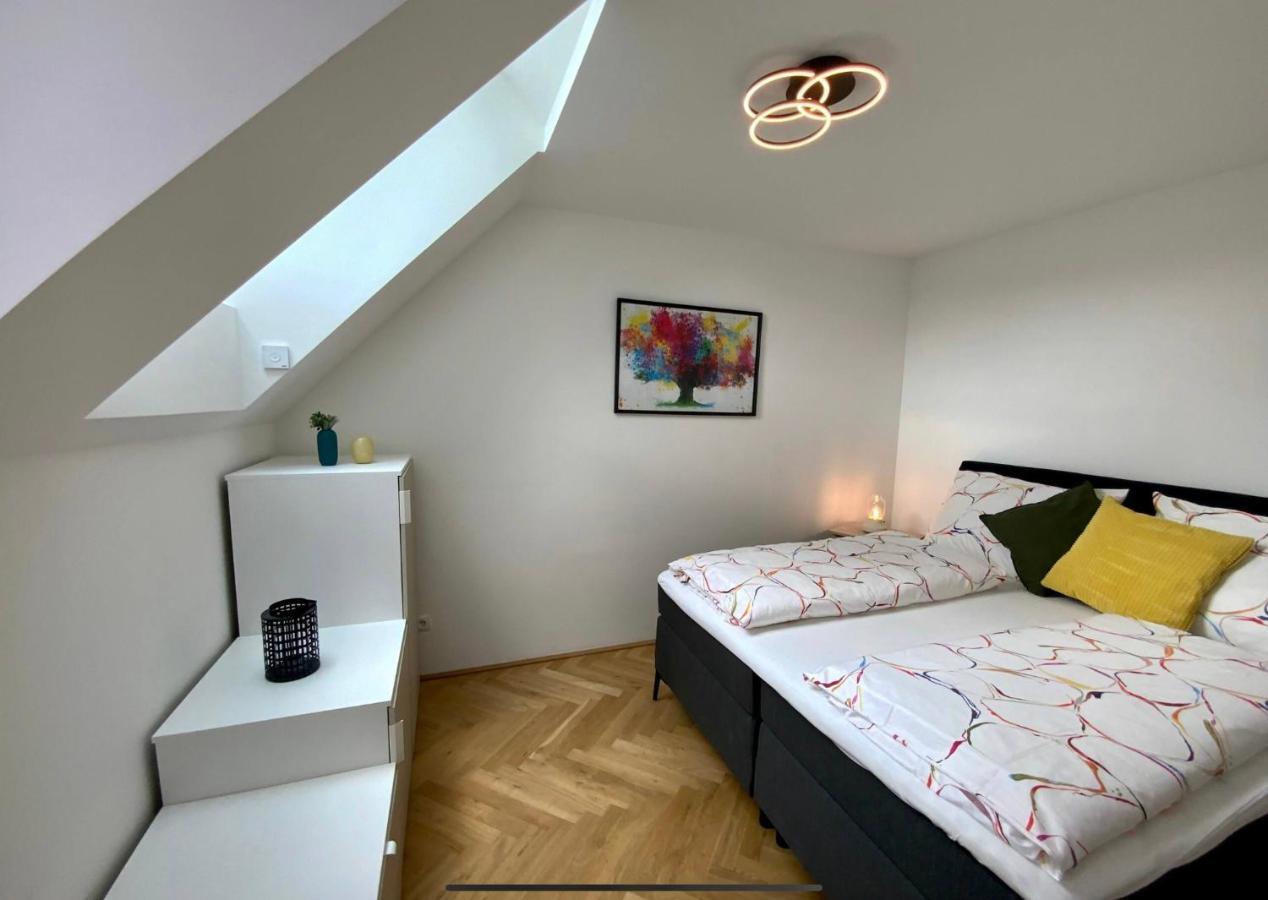 Freshly Renovated Apartment In Trendy Area L Hg21 Bécs Kültér fotó